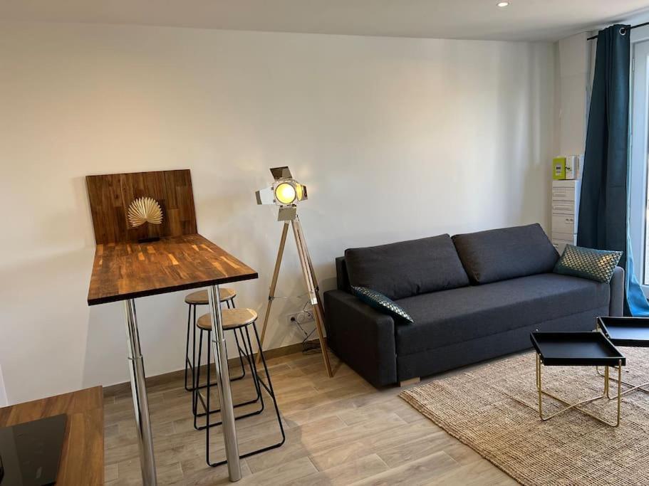 L'Escale De « Nuits » Apartment Luaran gambar