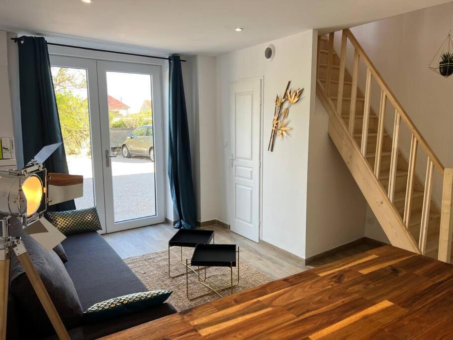 L'Escale De « Nuits » Apartment Luaran gambar